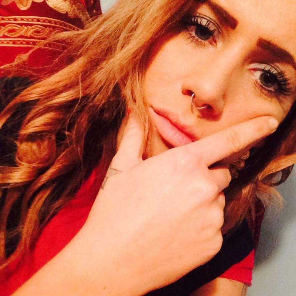Meet your Posher, Ashley